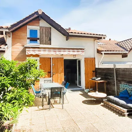 Renovee Avec Piscine, Petanque, A 2 Pas Des Plages De Capbreton, Ideale Pour Familiales - Fr-1-239-1055 * Capbreton